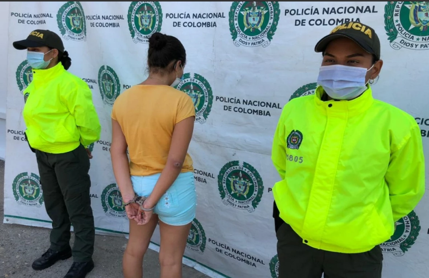 Capturaron a una colombiana por reclutar a niños para grabar pornografía y luego vender los videos