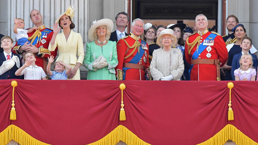 Las últimas horas de Isabel II atrajeron a su familia a su lecho de muerte