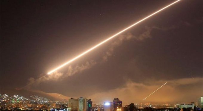 Israel bombardeó Siria en represalia a ataque contra instalación nuclear de Dimona