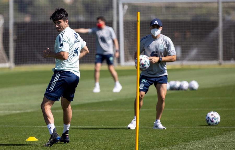 La selección española de fútbol será vacunada contra el Covid-19 antes de la Eurocopa