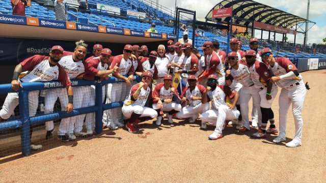 Venezuela Dejo En El Terreno A Colombia Y Logro Su Segundo Triunfo En El Preolimpico De Beisbol Video