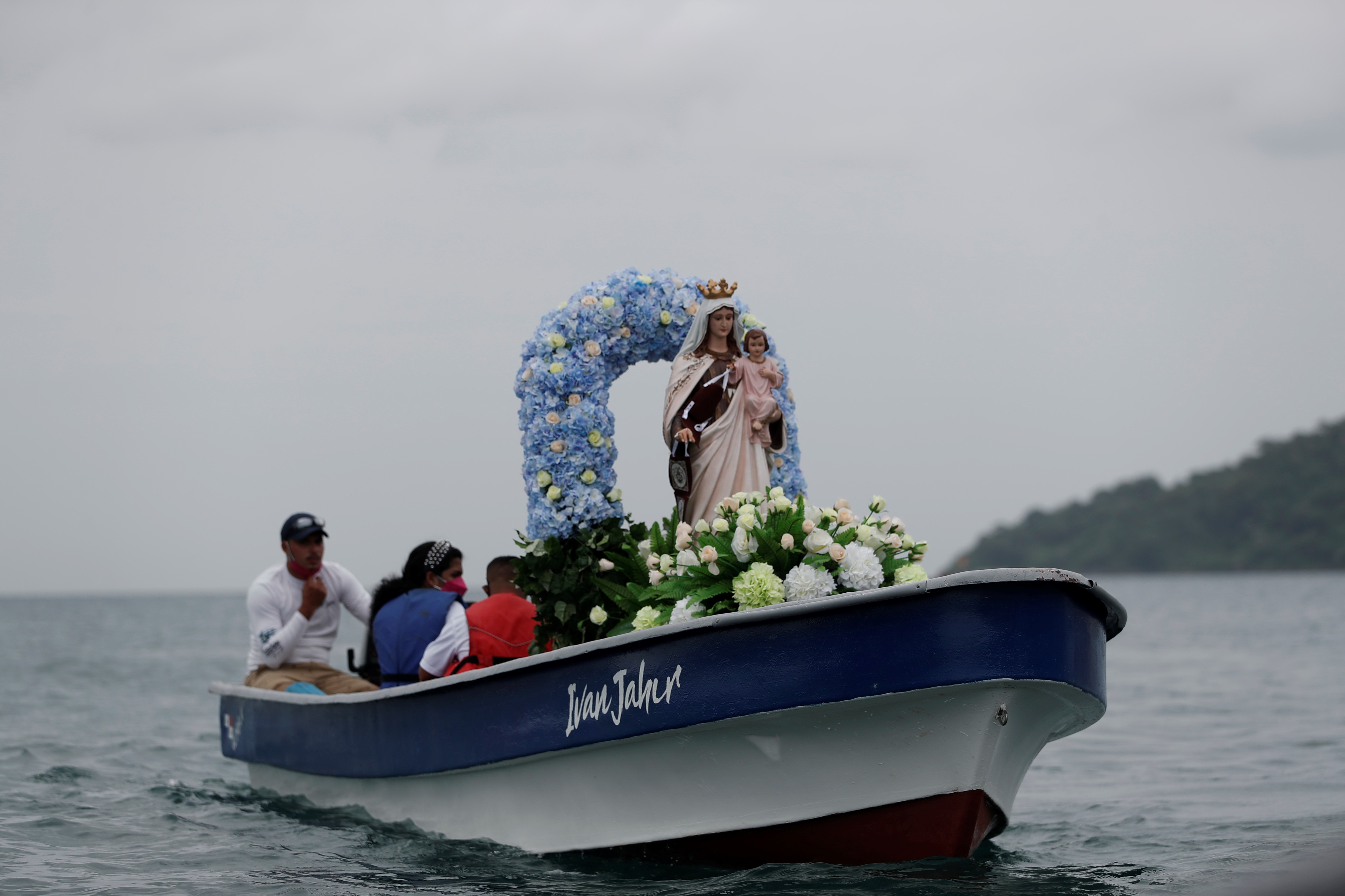 La Virgen del Carmen, patrona de pescadores que protege una isla de Panamá