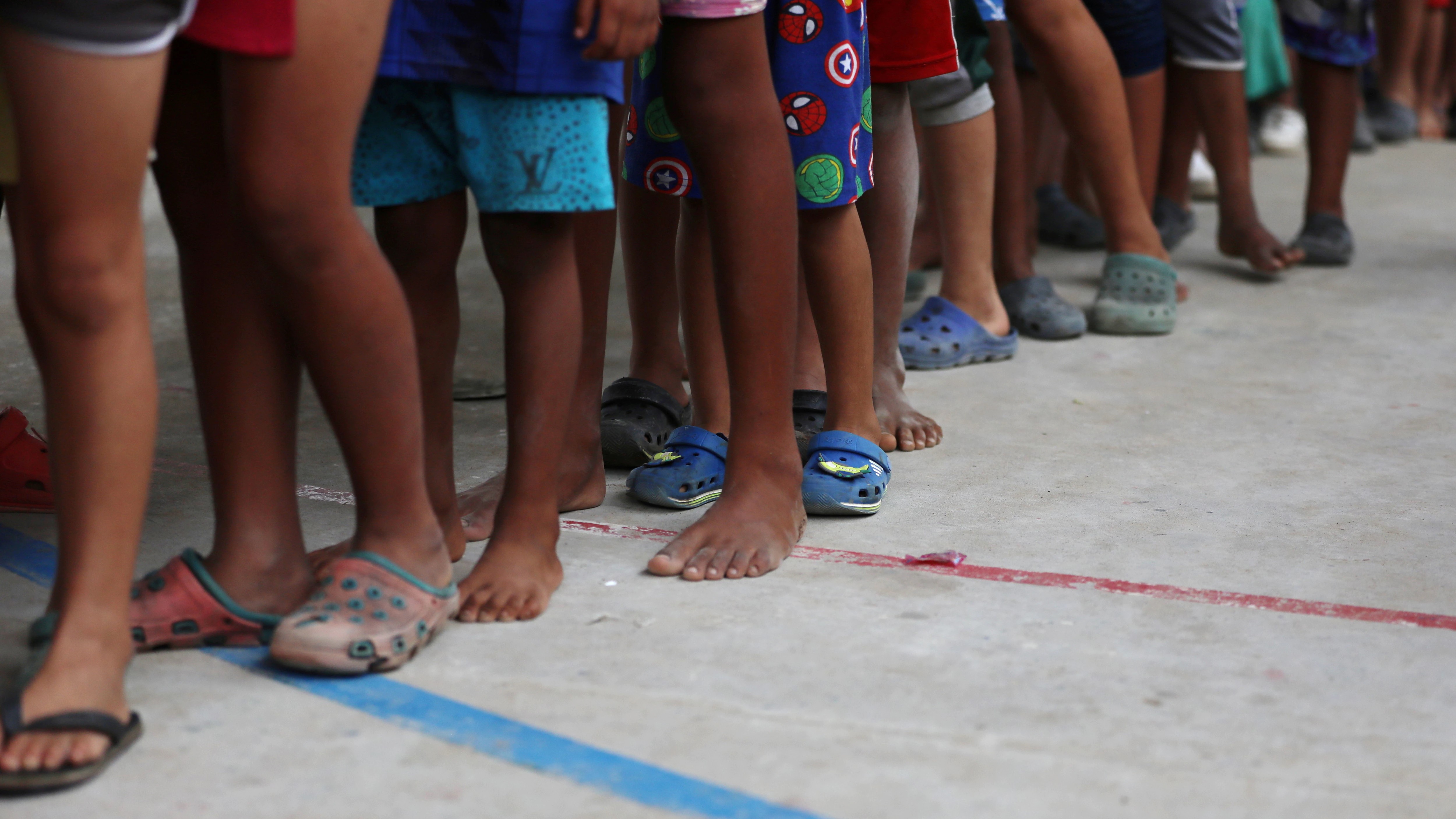 Venezuelan children get international food aid