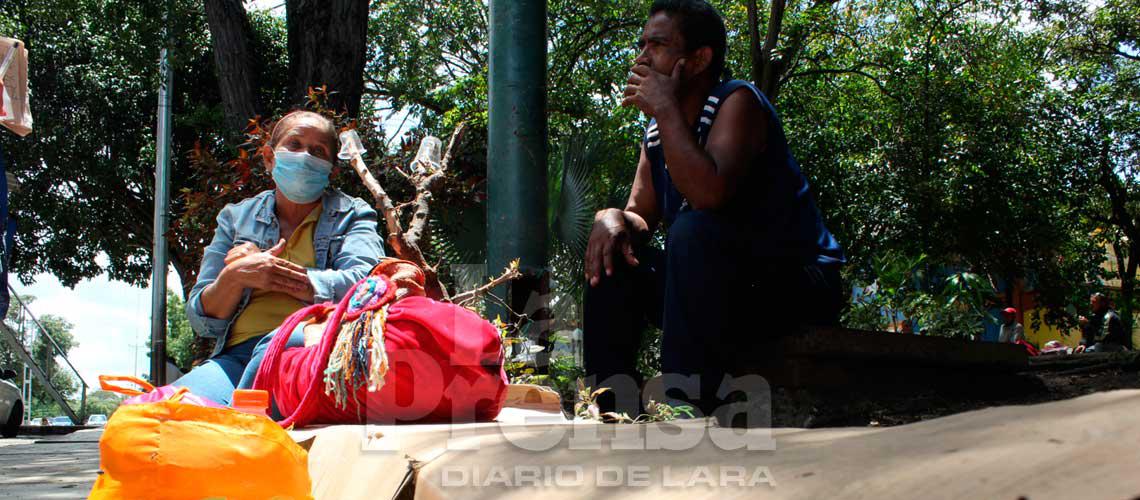 Pernoctar en el Hospital Central de Barquisimeto: Tarea difícil para familiares de los pacientes