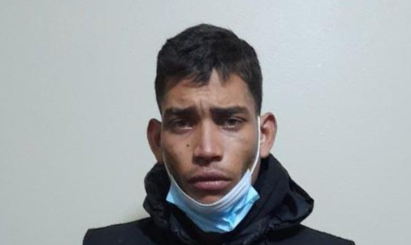 Detuvieron a venezolano que le robó el celular a una estudiante en Perú