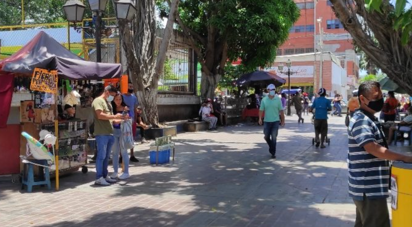 Salario de miseria obliga a trabajadores de Nueva Esparta a migrar al comercio informal