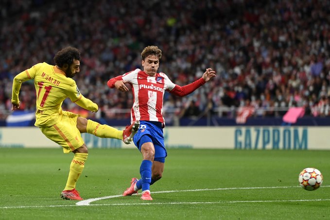 Entre polémica, Liverpool doblegó al Atlético de Madrid por Champions