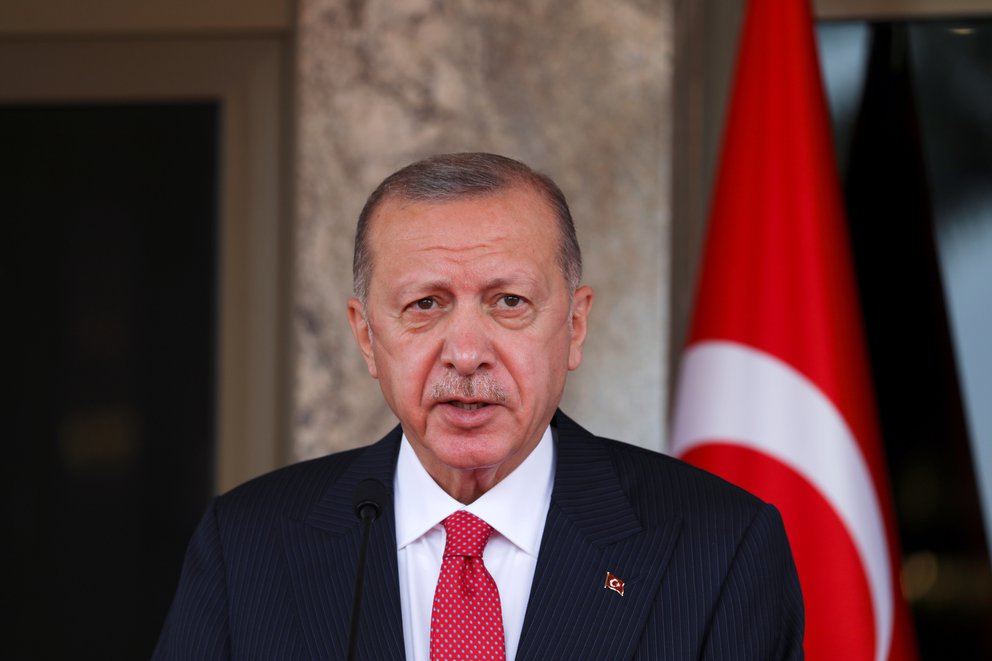 Erdogan se reunirá mañana con las delegaciones negociadoras rusa y ucraniana