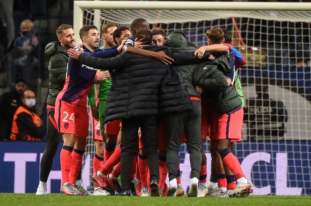 Atlético de Madrid logró el milagro ante Porto para meterse en los octavos