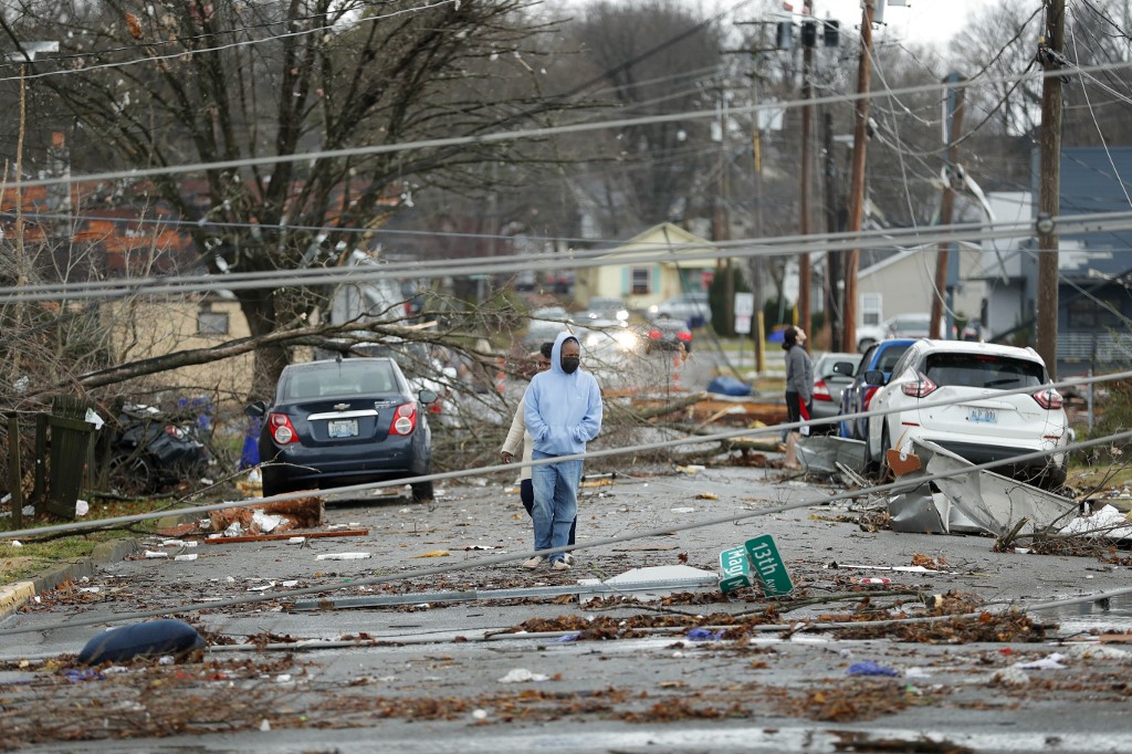 EEUU declaró el estado de emergencia en Illinois y Tennessee tras los devastadores tornados