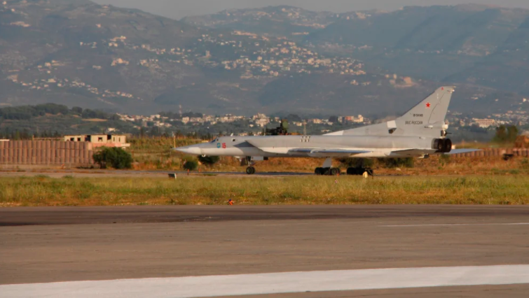 Rusia envió bombarderos estratégicos Tu-22M3 a patrullar su frontera con Bielorrusia