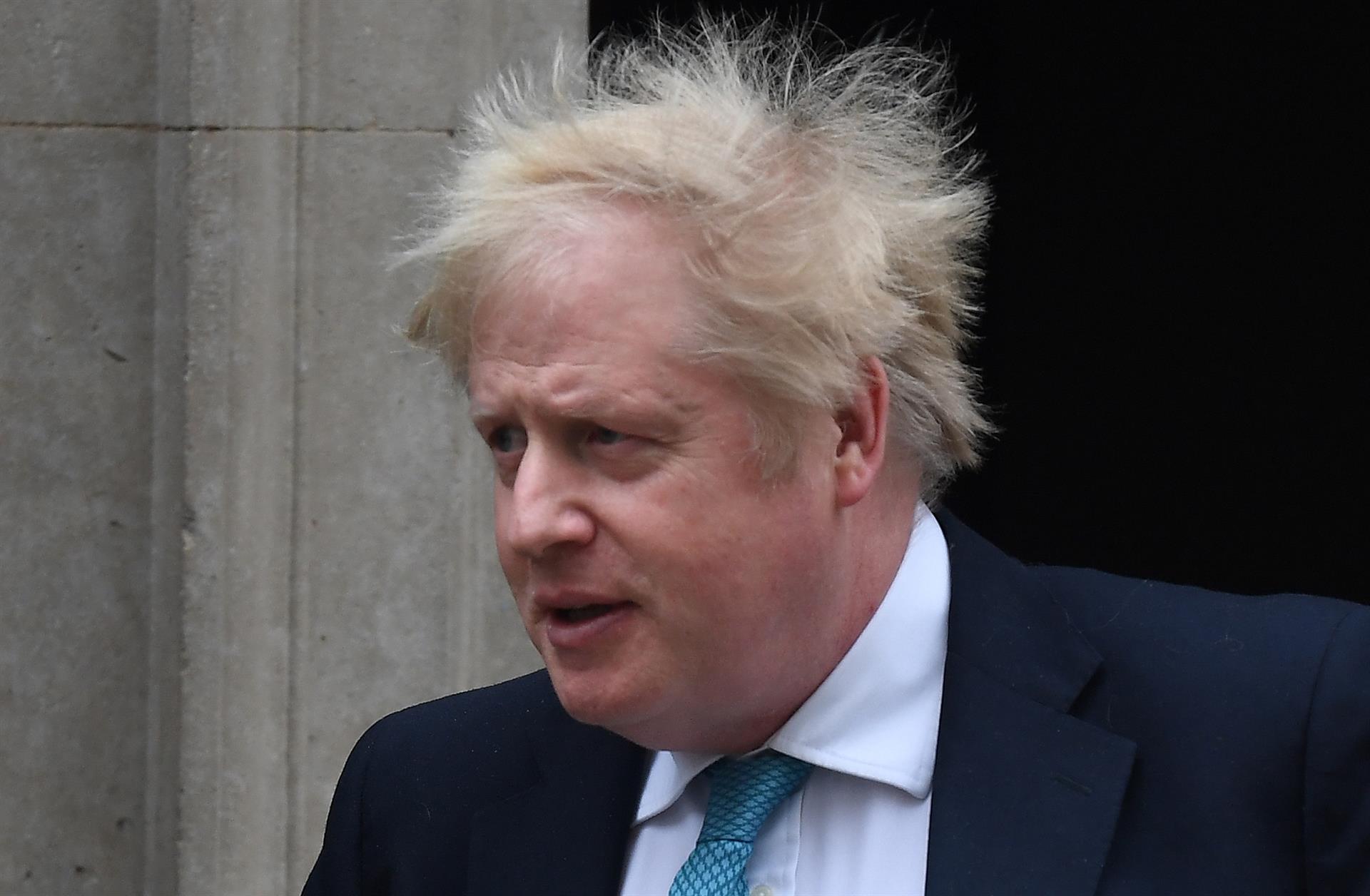 Boris Johnson califica a Putin de “dictador” y anuncia sanciones occidentales “masivas” contra Rusia