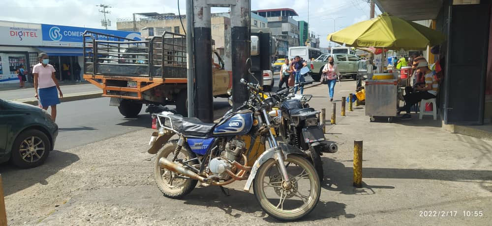 Mototaxistas en San Fernando de Apure andan “pelando” ante la falta de clientes