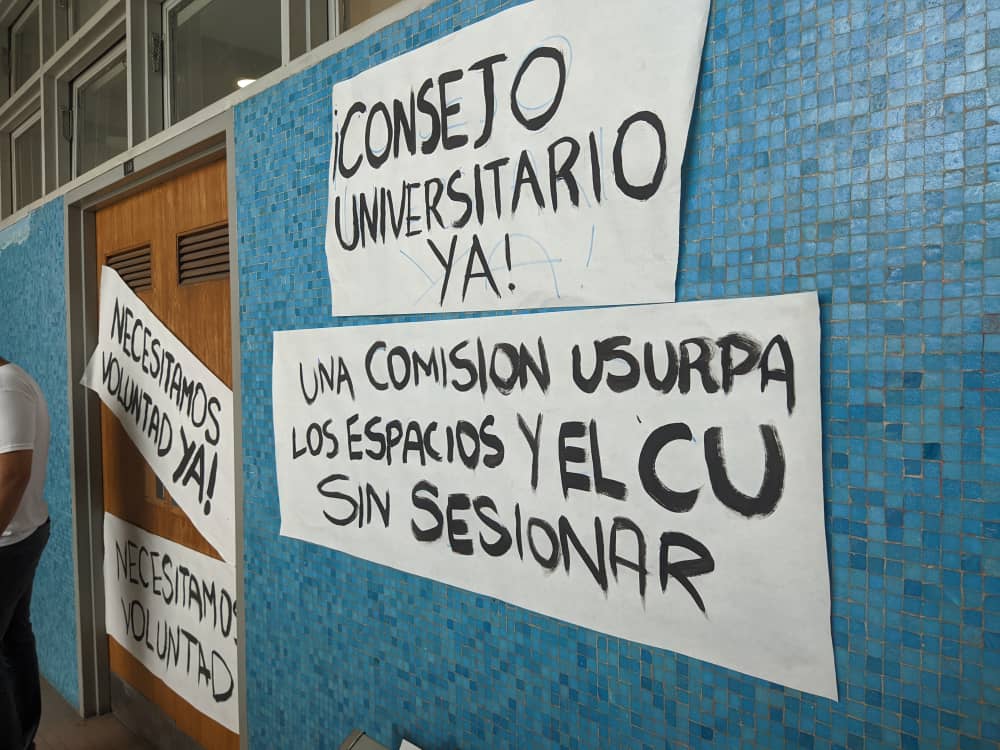 Estudiantes de la UCV exigieron reactivación del Consejo Universitario