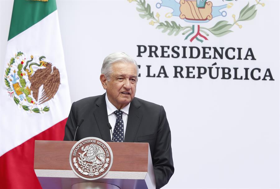 López Obrador pide no usar la “ley” para “venganzas políticas”