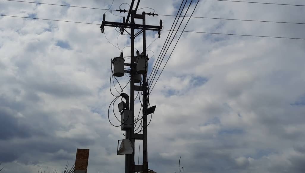 Tres días sin electricidad y un mes sin combustible: la difícil y dramática vida en un pueblo tachirense