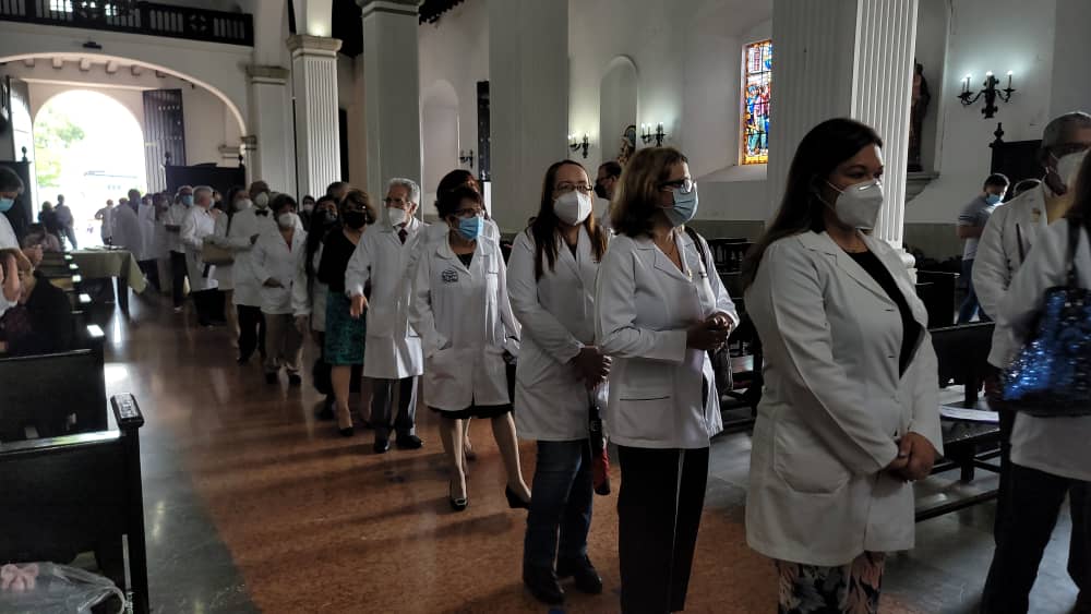 Médicos En Táchira Conmemoraron Su Día En Medio De Prolongados Apagones