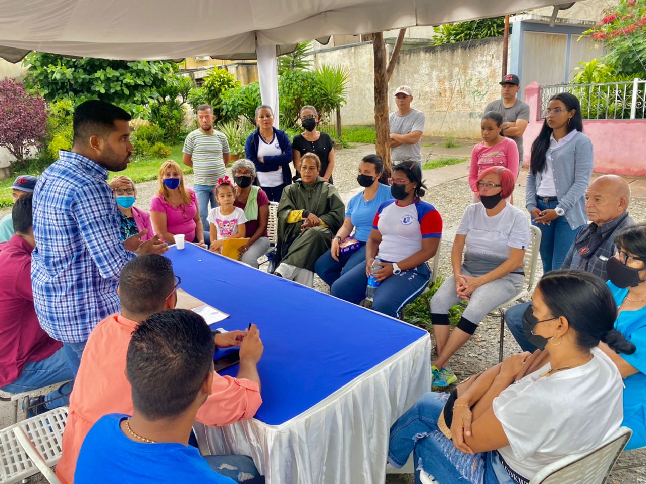 Jóvenes aragüeños, a la espera de oportunidades para el emprendimiento