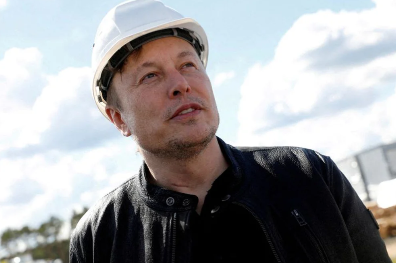 Qué hizo Elon Musk el día que compró Twitter: una lección de productividad