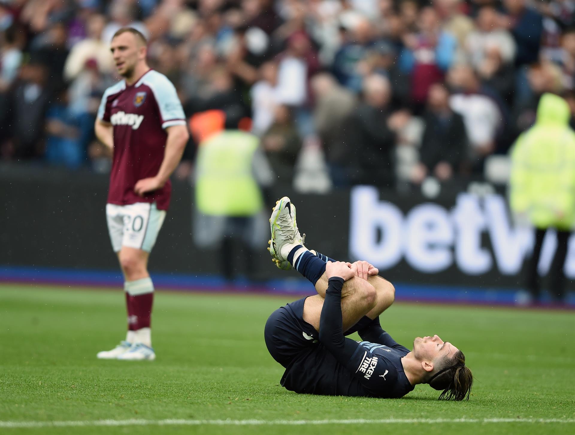 Manchester City no pudo con el West Ham y dejó abierto el final de la Premier