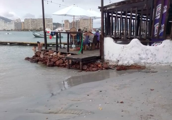 Proponen formar una mesa disciplinaria para sanear Playa Concorde de la isla de Margarita