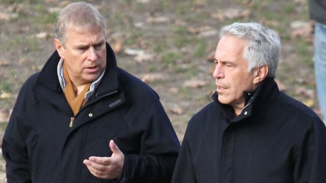 La historia de la entrevista del Príncipe Andrés sobre Epstein llega al cine