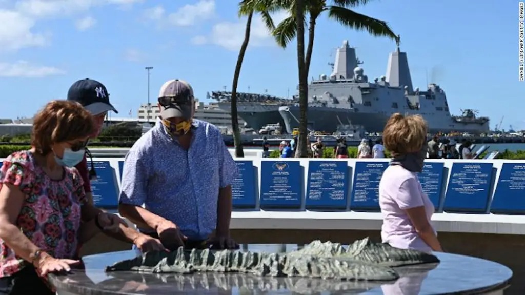 Cómo unas vacaciones en Hawái pueden ser relajantes para los turistas… pero perjudiciales para sus residentes