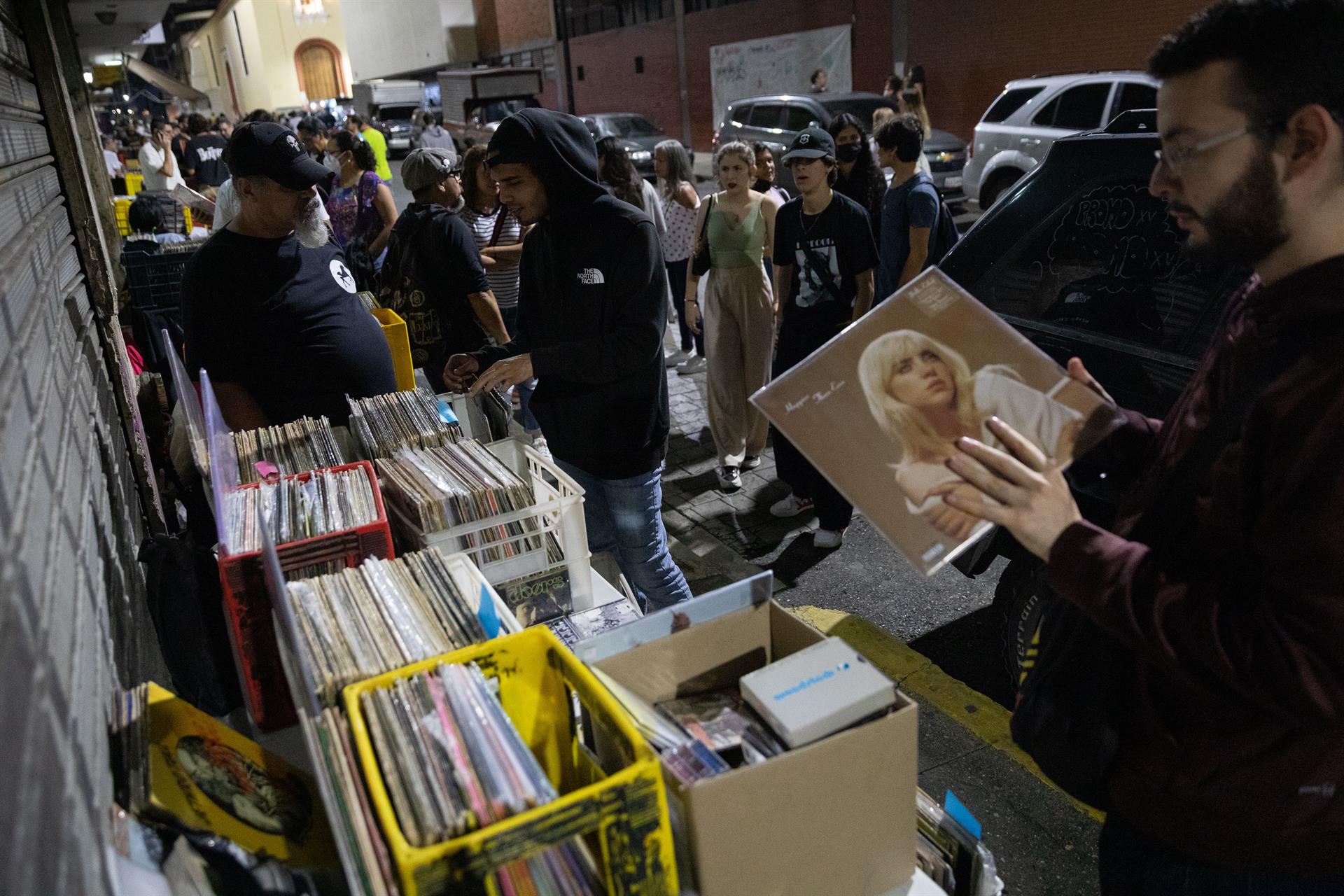 El disco de vinilo en Venezuela, una tendencia al alza (Fotos)