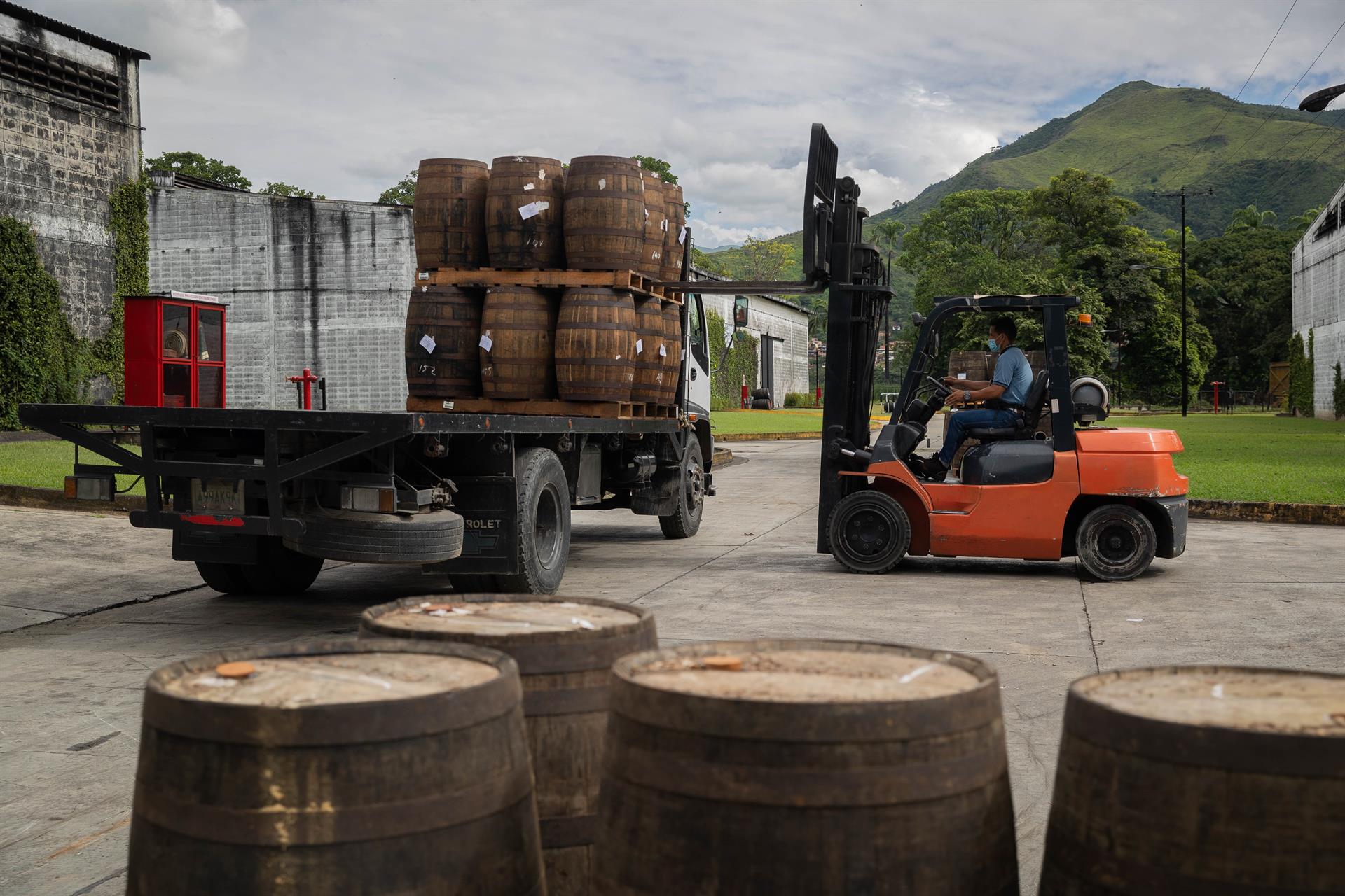 Contrabando de repuestos, cigarrillos y licores golpea fuertemente a la producción nacional