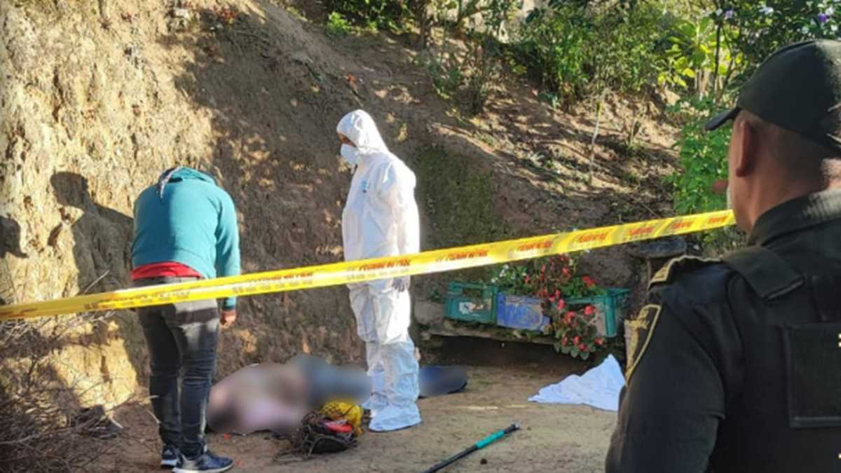 Terrible accidente: murió tras caerle una piedra gigante en Colombia