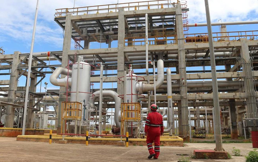 Bloomberg: Pdvsa evalúa la reactivación de un gasoducto para exportaciones a Colombia