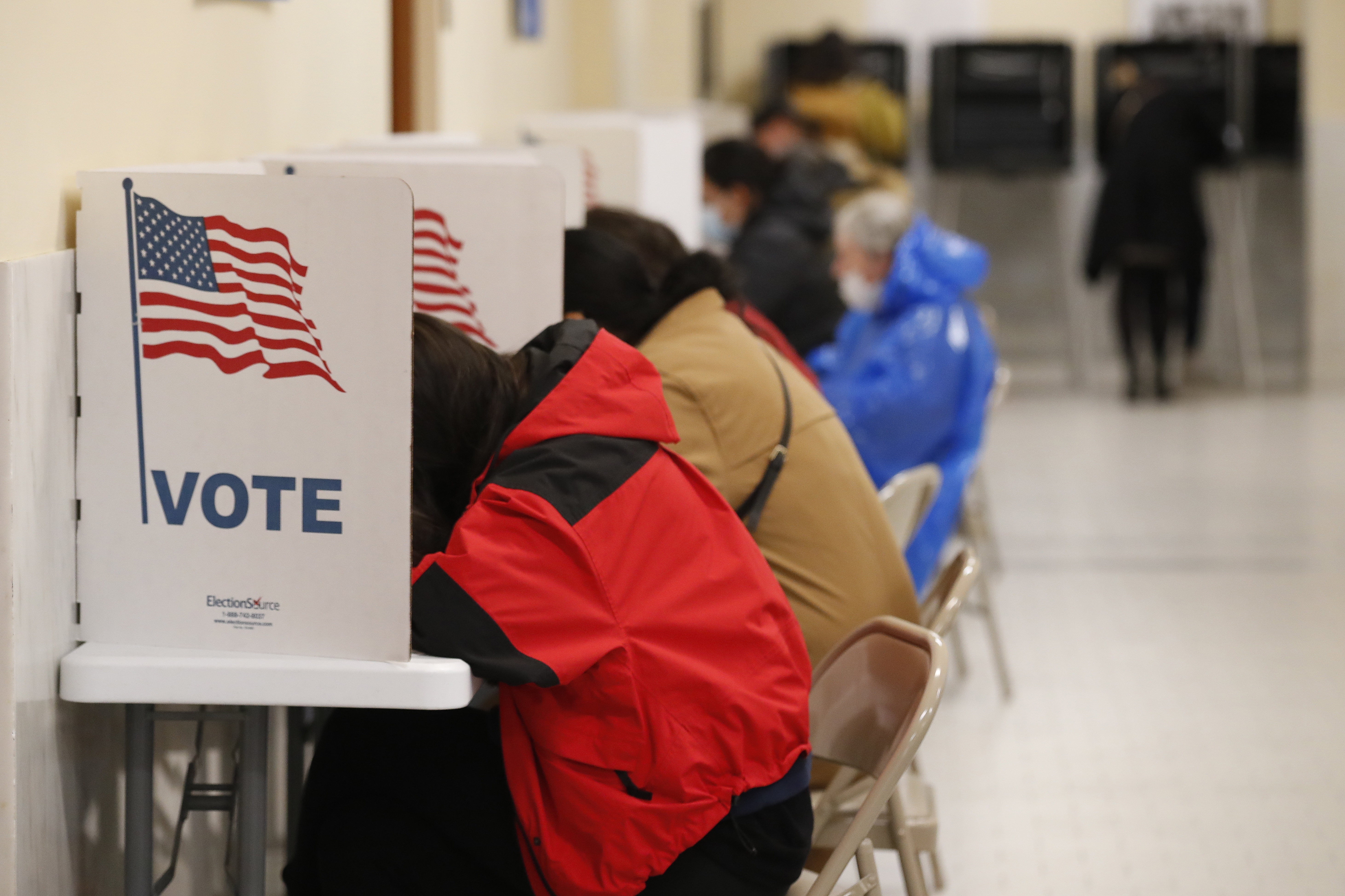 El control de las Cámaras en EEUU, en expectativa tras resultados muy ajustados