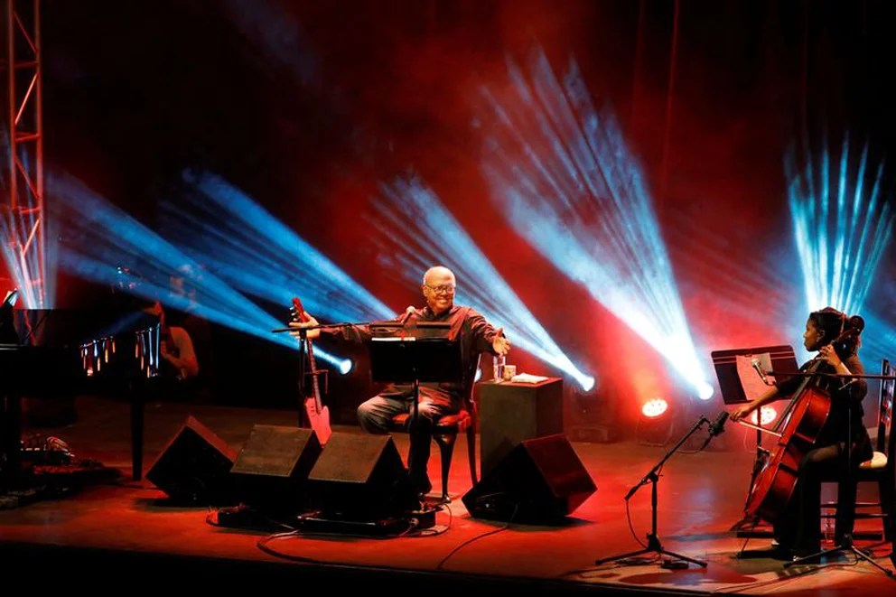 Pablo Milanés, la voz que cantó a la Revolución cubana y después se alejó