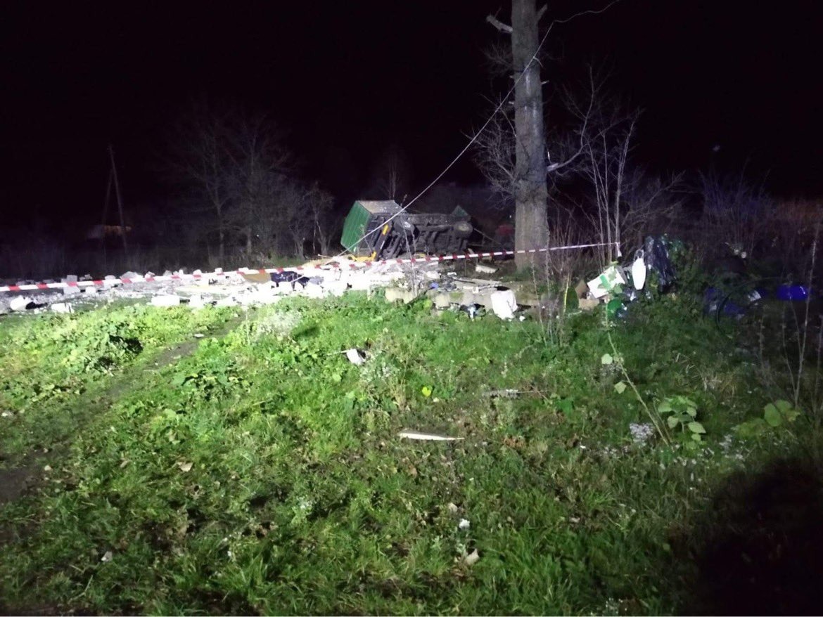 Primeras imágenes del lugar de la caída de presuntos misiles rusos en Polonia (VIDEO)