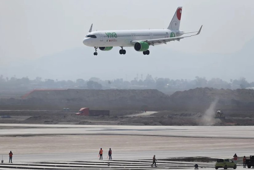 De vuelos cancelados al aborto de un despegue, los incidentes de una aerolínea mexicana en vísperas navideñas