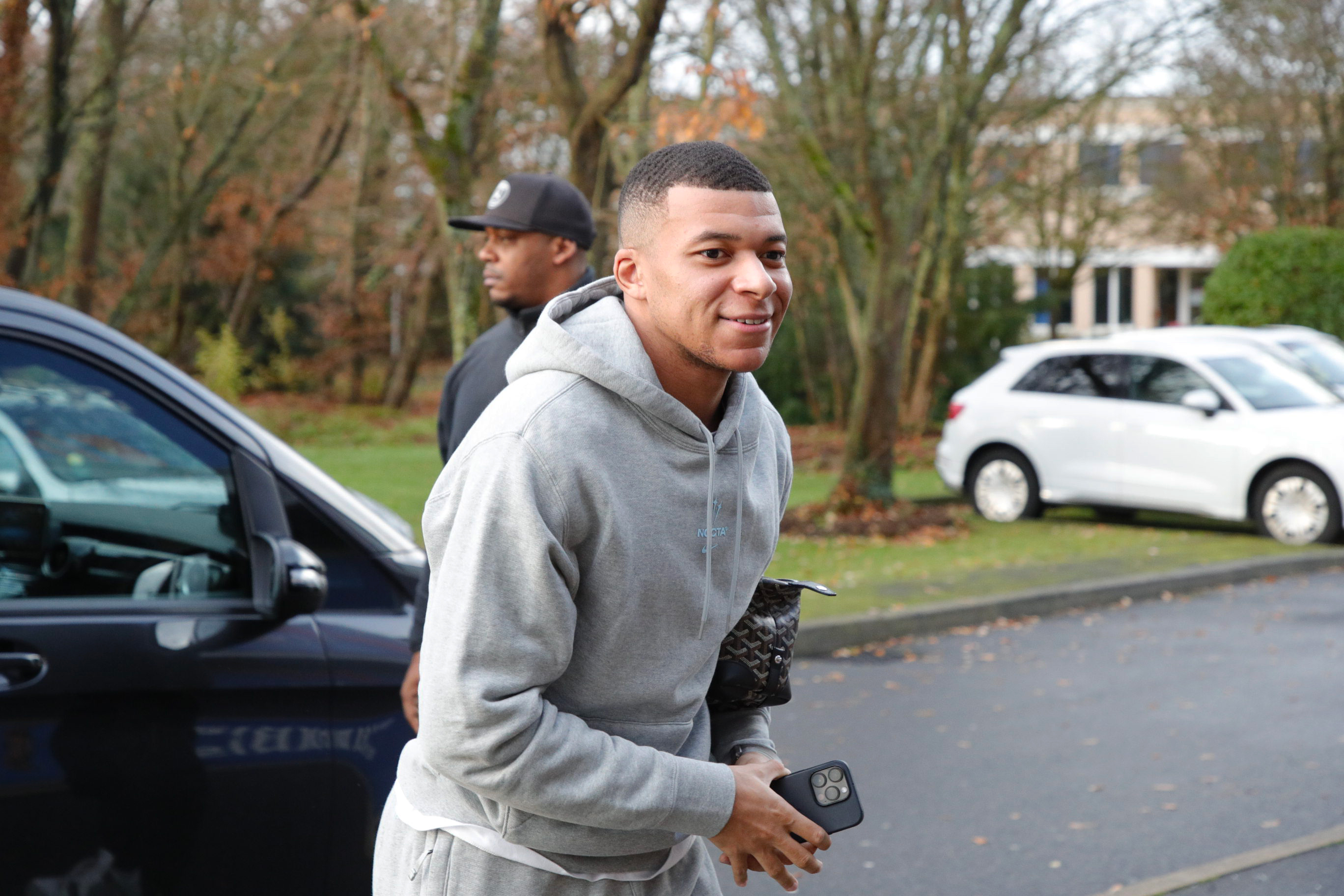 Mbappé regresa a los entrenamientos con el PSG tres días después de la final del Mundial (VIDEO)