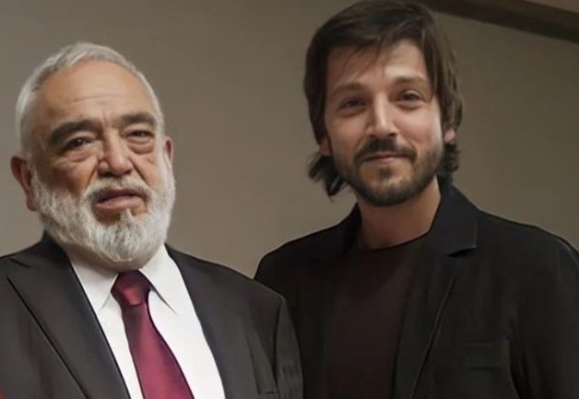 Muere el escenógrafo mexicano Alejandro Luna Ledesma, padre del actor Diego  Luna