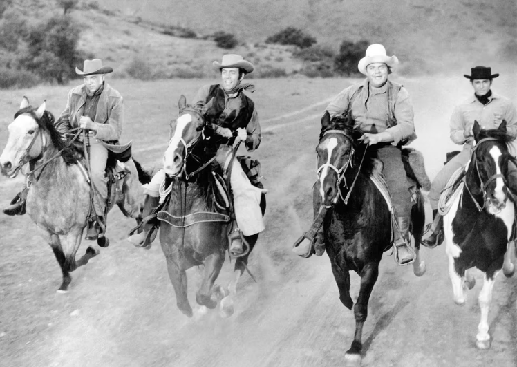 A 50 años del último episodio de “Bonanza”: un viudo por triplicado, tres hijos y 300 capítulos con la misma ropa