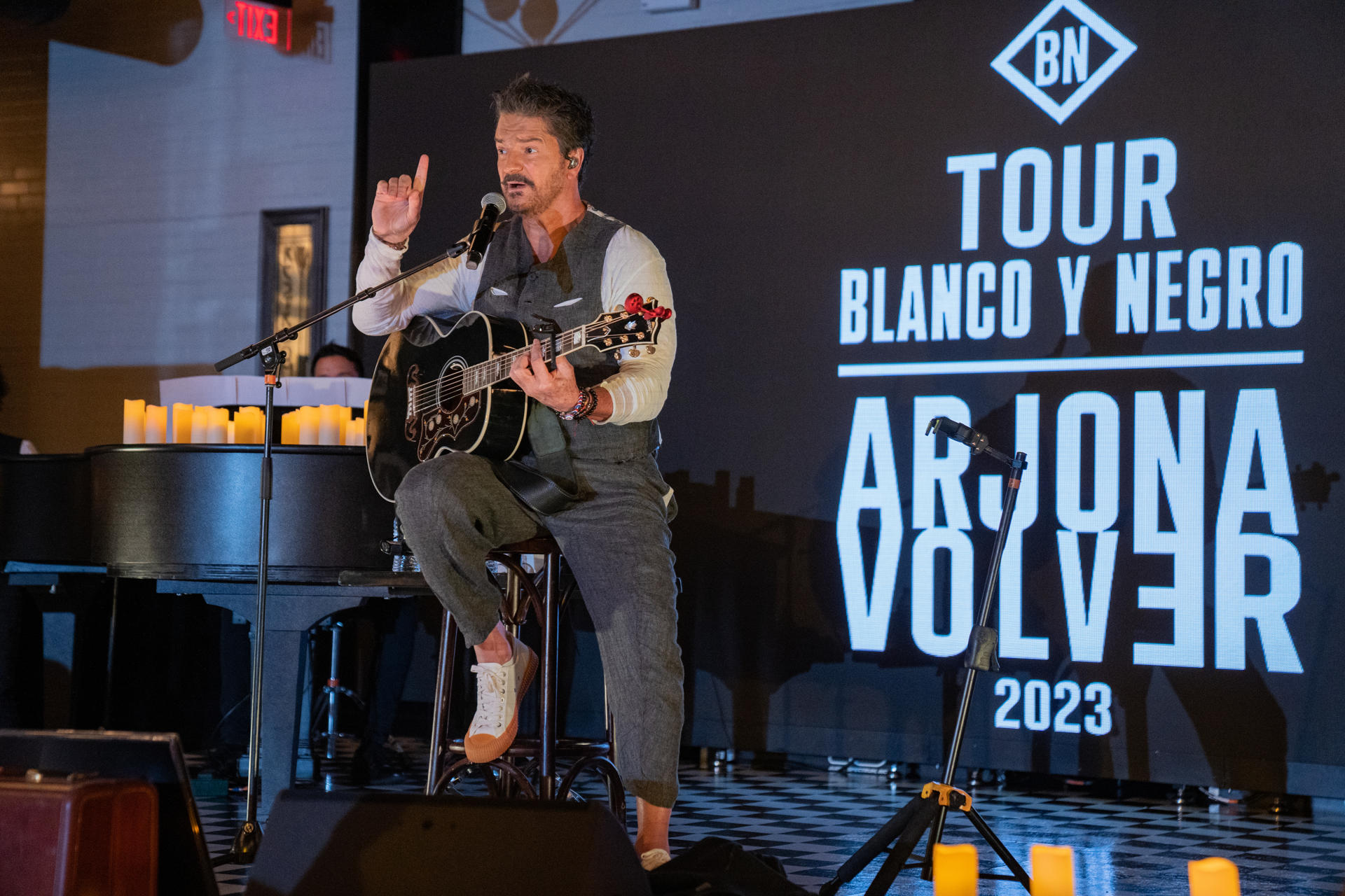 Ricardo Arjona “no se arrepiente de nada” en vísperas de cumplir 59 años