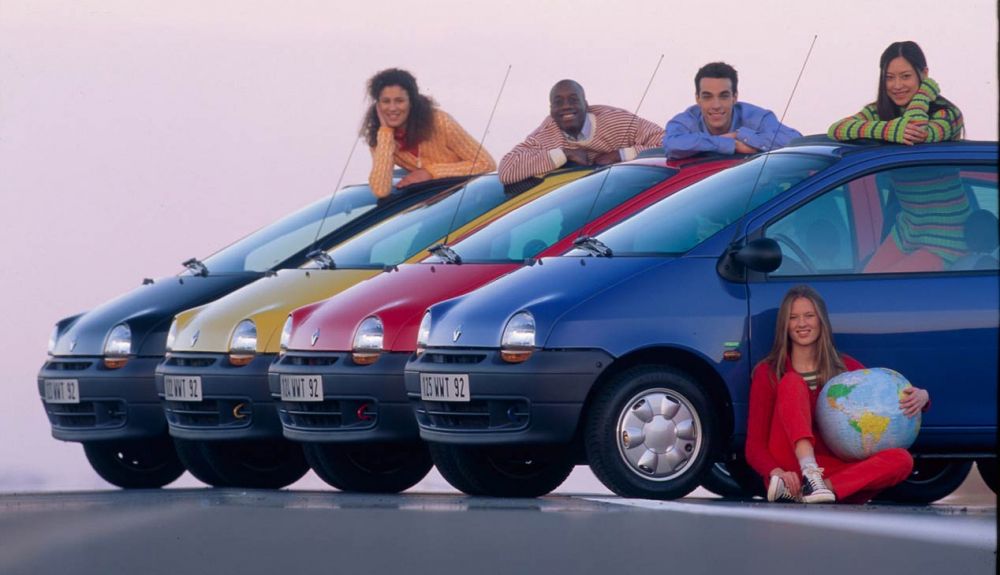 Shakira ya hablaba del Twingo en 1995: esta es la historia (Video)