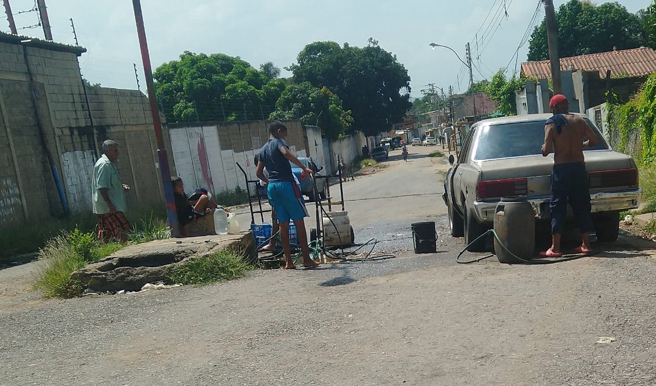 En la zona norte de Anzoátegui “celebraron” el Día Mundial del Agua con las tuberías secas