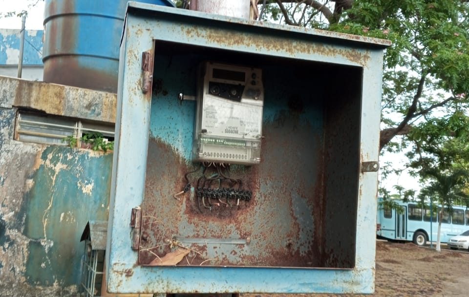 Maleantes robaron cableado en la sede de la Universidad Nacional Abierta en Apure