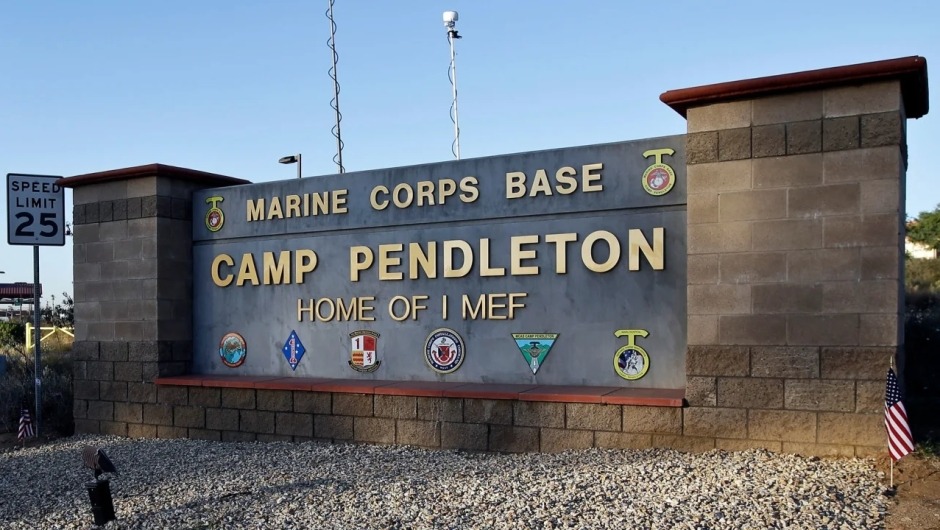 Marine fue detenido tras hallar a una niña desaparecida en base de California