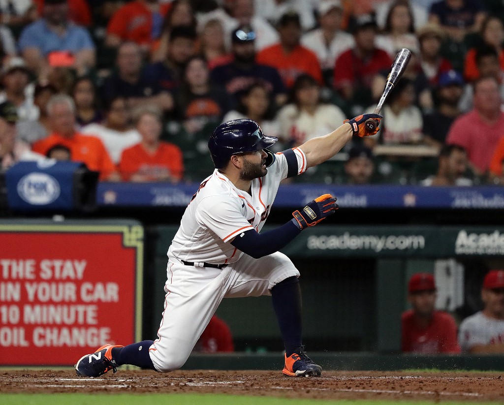 José Altuve quedó a muy poco de conquistar dos números redondos tras una noche mágica (VIDEO)