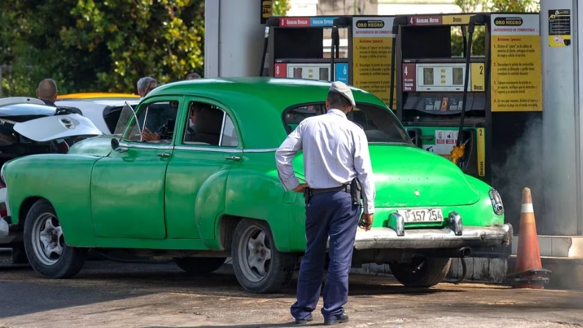 La dictadura cubana admitió una grave crisis por falta de combustible y anunció medidas de emergencia