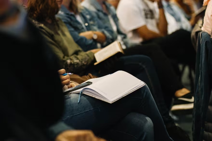 El examen de educación aprobado por Florida con el respaldo de DeSantis que ningún otro estado tiene