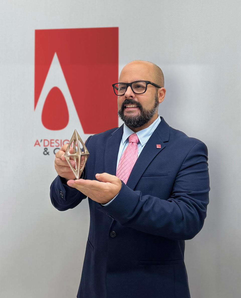 Venezolano Manuel Ruiz gana prestigioso premio “A’ Design Award & Competition”