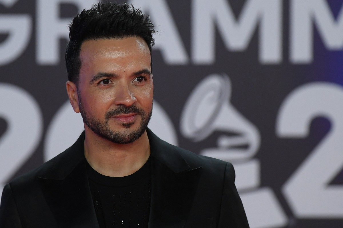 Luis Fonsi pidió que la gala de los Latin Grammy salgan con frecuencia de EEUU