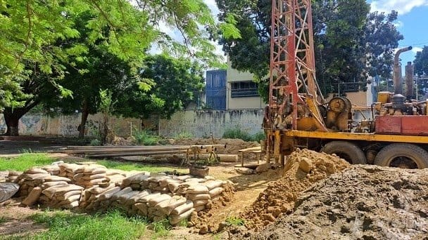 Vecinos de Parque Aragua en Maracay siguen esperando pozo de agua prometido hace 14 años