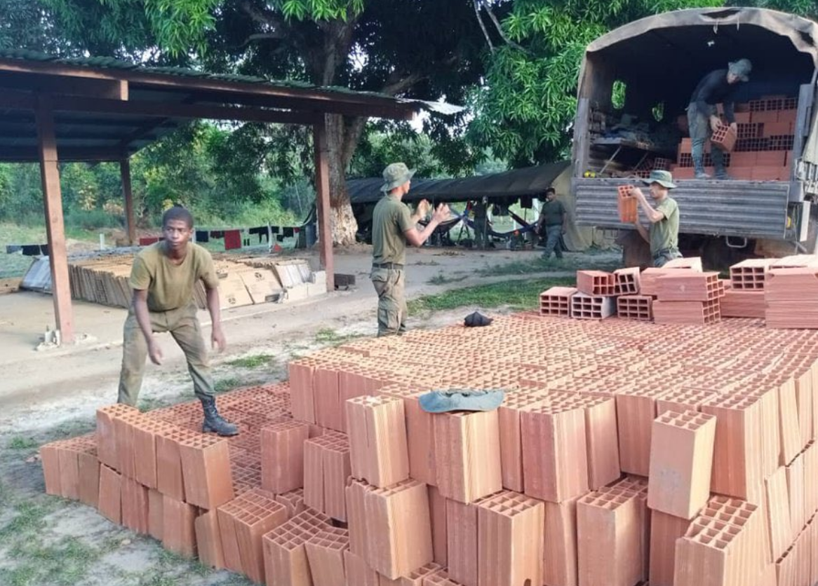 Fanb inició ampliación de base militar en la Isla de Anacoco, al borde del Esequibo